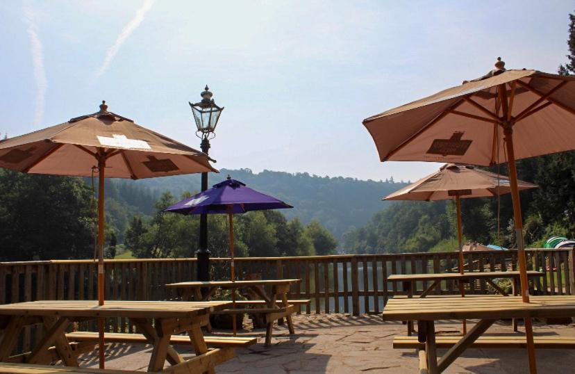 Ye Old Ferrie Inn Symonds Yat Eksteriør billede